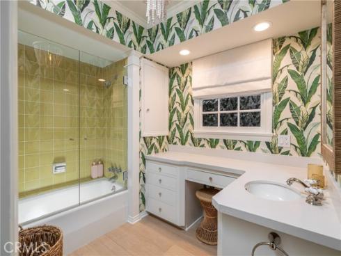 1411 E Bay Avenue, Newport Beach, CA