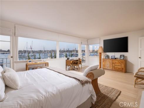 1411 E Bay Avenue, Newport Beach, CA