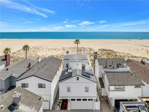114  Oceanfront  , Newport Beach, CA
