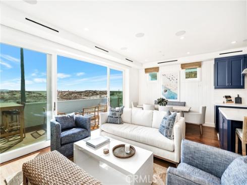114  Oceanfront  , Newport Beach, CA