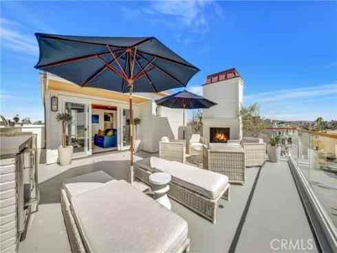 114  Oceanfront  , Newport Beach, CA
