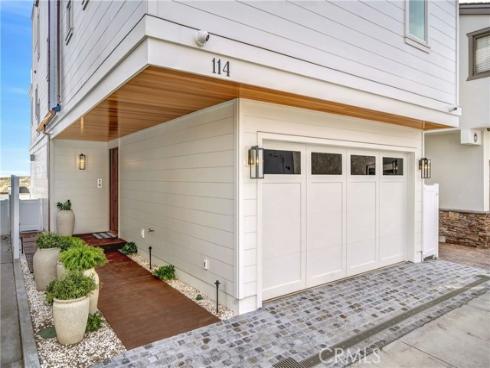 114  Oceanfront  , Newport Beach, CA
