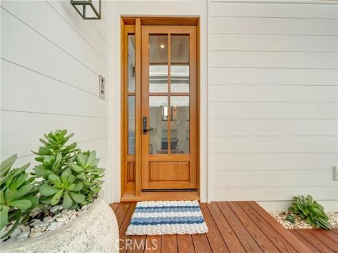 114  Oceanfront  , Newport Beach, CA