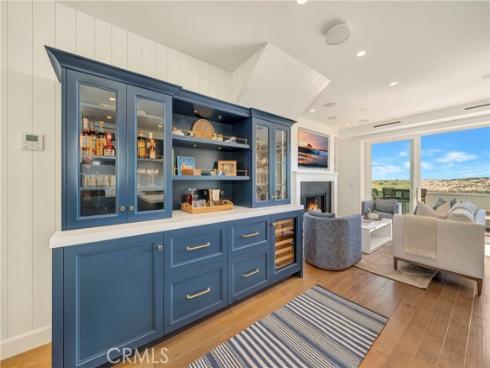 114  Oceanfront  , Newport Beach, CA