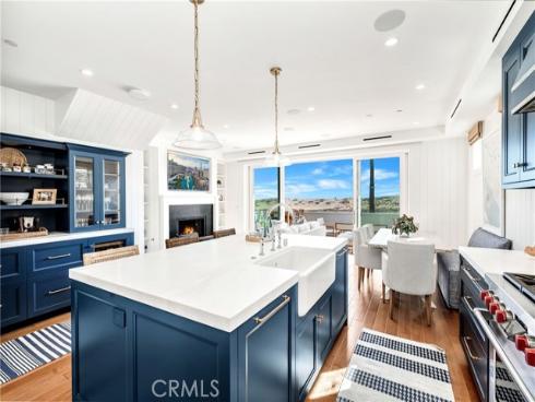 114  Oceanfront  , Newport Beach, CA