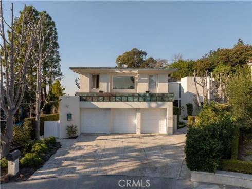 2  Inverness   Lane, Newport Beach, CA