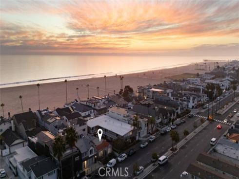 1113 W Balboa Boulevard, Newport Beach, CA