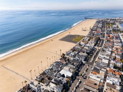 1113 W Balboa Boulevard, Newport Beach, CA
