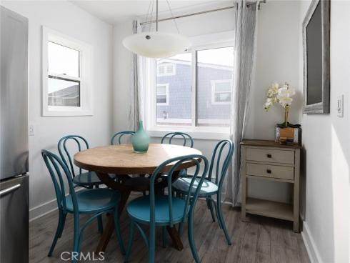 1113 W Balboa Boulevard, Newport Beach, CA