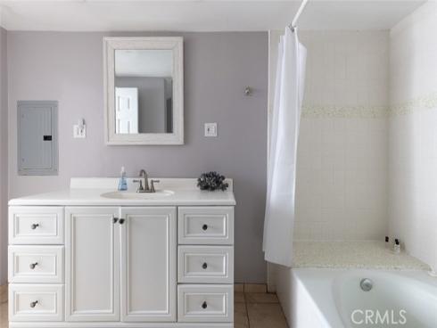 1113 W Balboa Boulevard, Newport Beach, CA