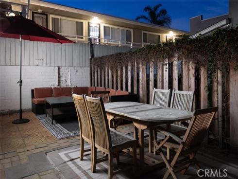 1113 W Balboa Boulevard, Newport Beach, CA