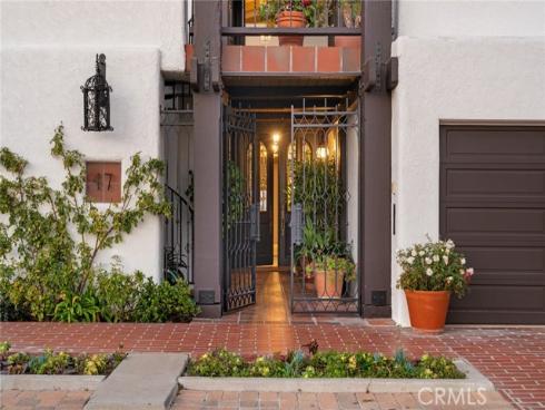 47 Linda Isle , Newport Beach, CA