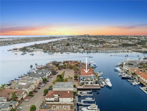 47 Linda Isle , Newport Beach, CA