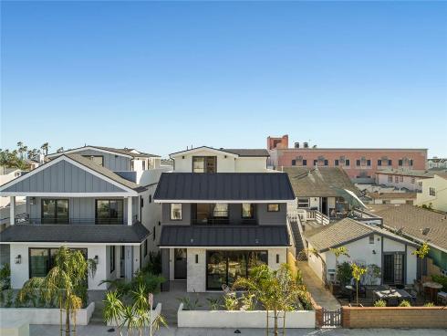 315 E Bay Avenue, Newport Beach, CA