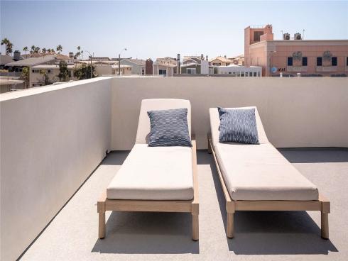 315 E Bay Avenue, Newport Beach, CA