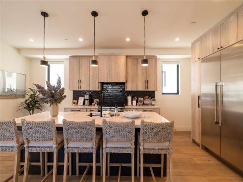 315 E Bay Avenue, Newport Beach, CA