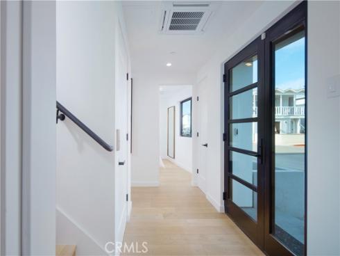 106 33rd Street, Newport Beach, CA