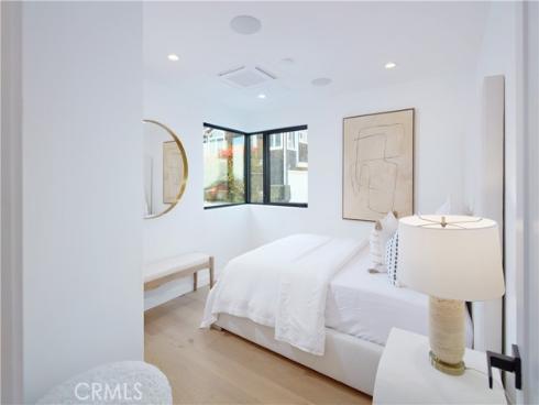 106 33rd Street, Newport Beach, CA