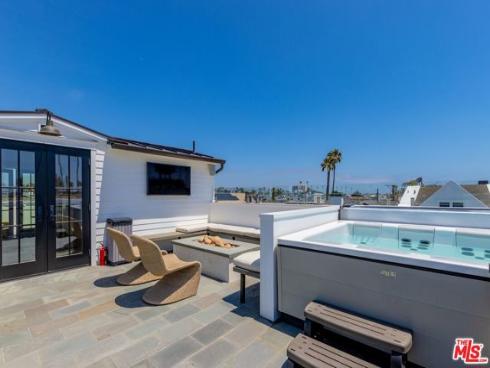 3803 Marcus Avenue, Newport Beach, CA