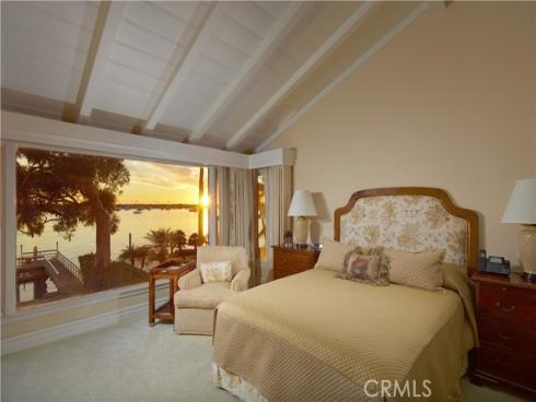 20  Harbor   Island, Newport Beach, CA