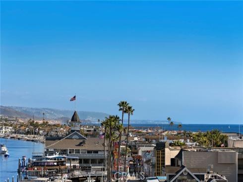 310 Fernando 303 Street, Newport Beach, CA