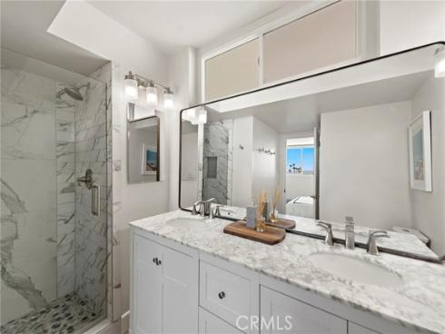 310 Fernando 303 Street, Newport Beach, CA