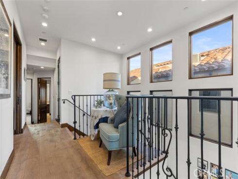 310 E Oceanfront , Newport Beach, CA