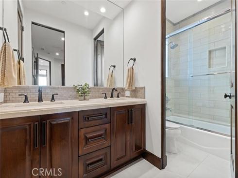 310 E Oceanfront , Newport Beach, CA