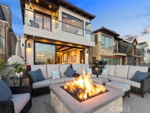 310 E Oceanfront , Newport Beach, CA