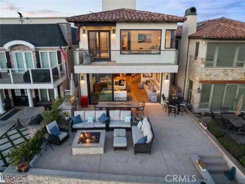 310 E Oceanfront , Newport Beach, CA