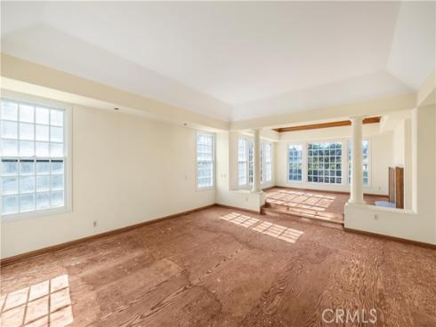 9 Leesbury Court, Newport Beach, CA