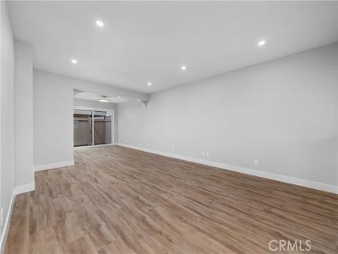 11 Summerwalk 39 Court, Newport Beach, CA