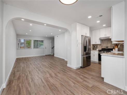 11 Summerwalk 39 Court, Newport Beach, CA