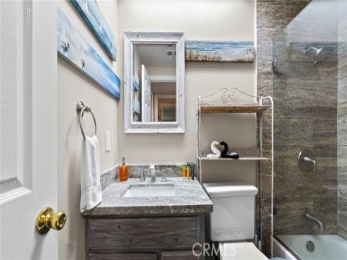 402 E Oceanfront , Newport Beach, CA