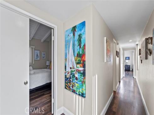 402 E Oceanfront , Newport Beach, CA