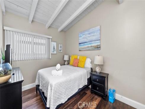 402 E Oceanfront , Newport Beach, CA