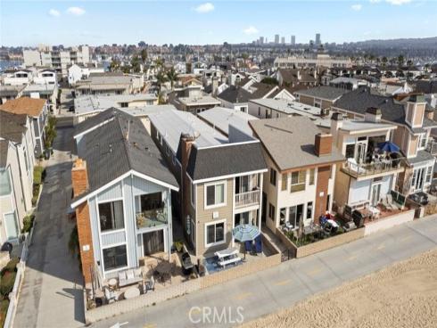 402 E Oceanfront , Newport Beach, CA