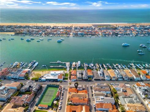 103 Via San Remo , Newport Beach, CA