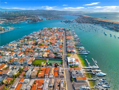 103 Via San Remo , Newport Beach, CA