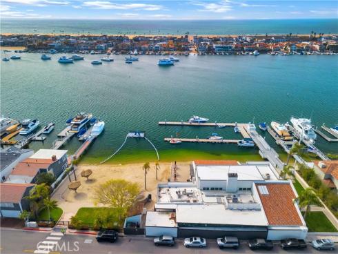 103 Via San Remo , Newport Beach, CA