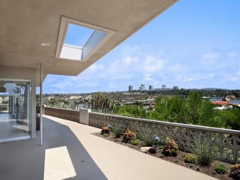 1040 Westwind Way, Newport Beach, CA