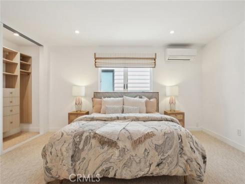 1817 W Bay A Avenue, Newport Beach, CA