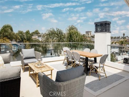 312 35th Street, Newport Beach, CA