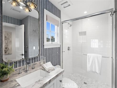 126 Ruby Avenue, Newport Beach, CA