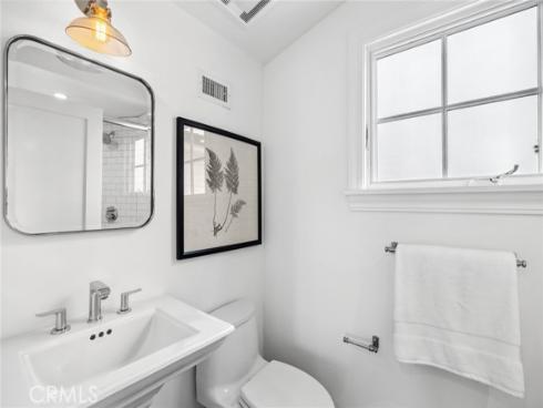 126 Ruby Avenue, Newport Beach, CA