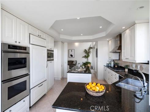 31 Saint Tropez , Newport Beach, CA