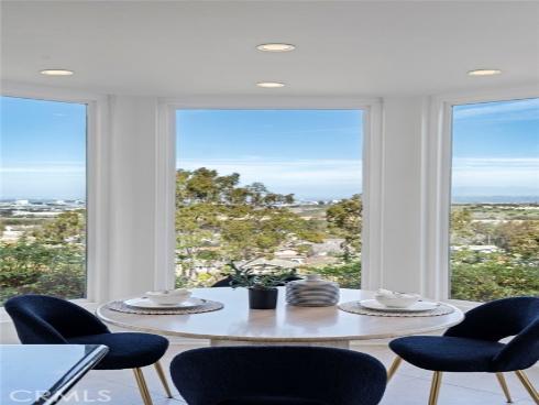 31 Saint Tropez , Newport Beach, CA