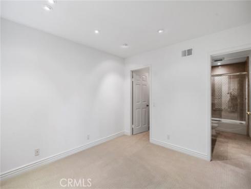 31 Saint Tropez , Newport Beach, CA