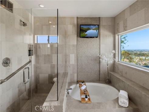 31 Saint Tropez , Newport Beach, CA