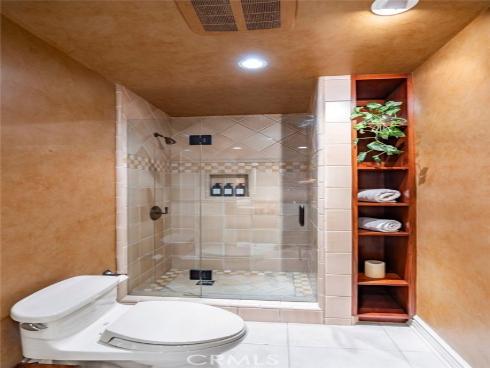 31 Saint Tropez , Newport Beach, CA